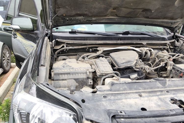 Used Toyota Prado  Engine Bay Right