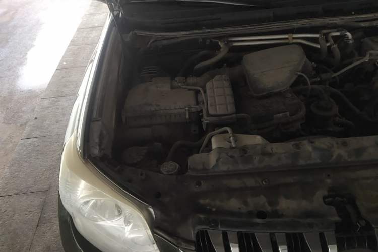 Used Toyota Prado 2012 2.7L Automatic Middle East Version Engine Bay Right