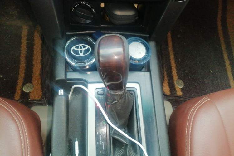 Used Toyota Prado  Gear Lever