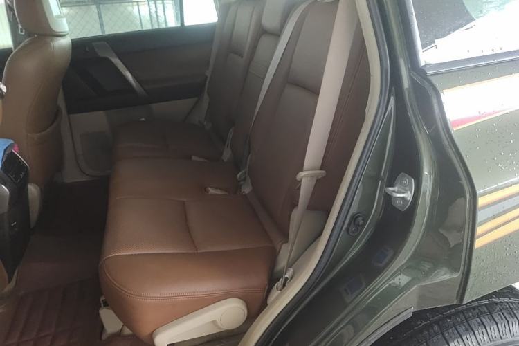 Used Toyota Prado 2012 2.7L Automatic Middle East Version Left Rear Seat