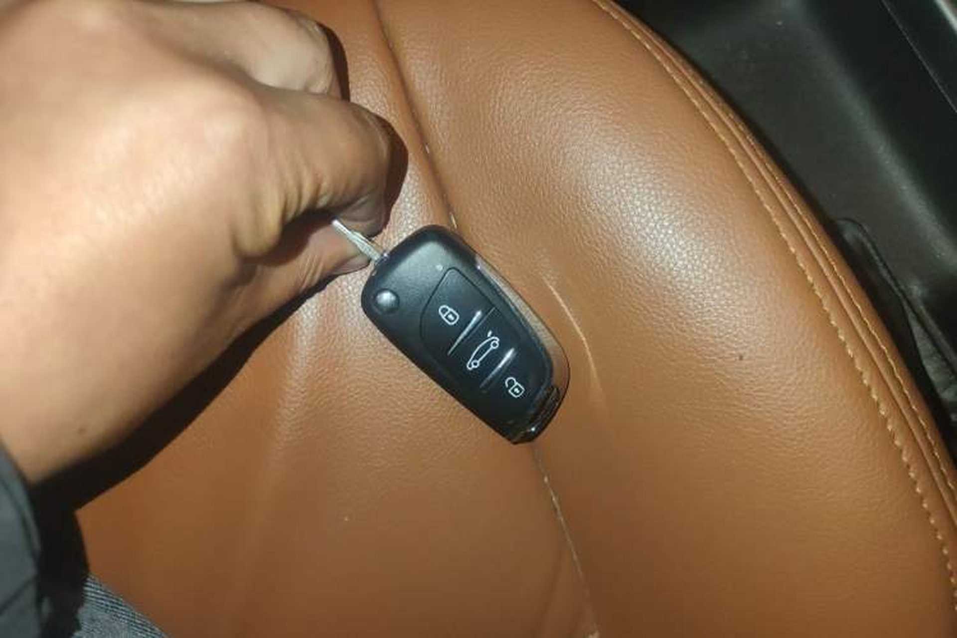 Used Toyota Prado  Vehicle Key