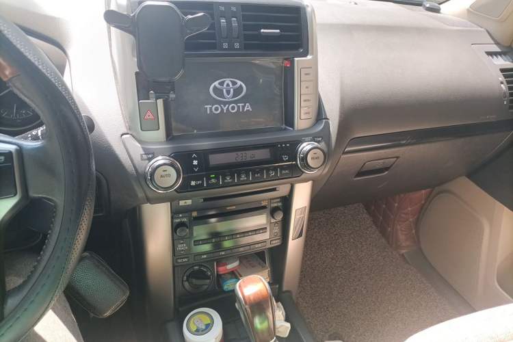 Used Toyota Prado 2012 2.7L Automatic Middle East Version Audio And AC Panel