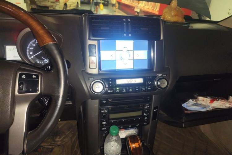 Used Toyota Prado 2012 2.7L Automatic Middle East Version Audio And AC Panel