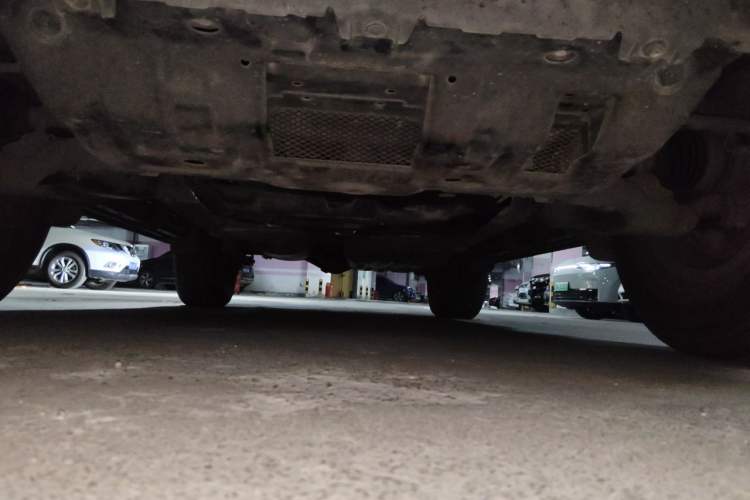 Used Toyota Prado 2012 2.7L Automatic Middle East Version Chassis Front