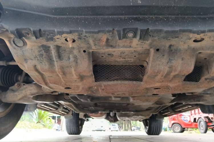 Used Toyota Prado 2012 2.7L Automatic Middle East Version Chassis Front