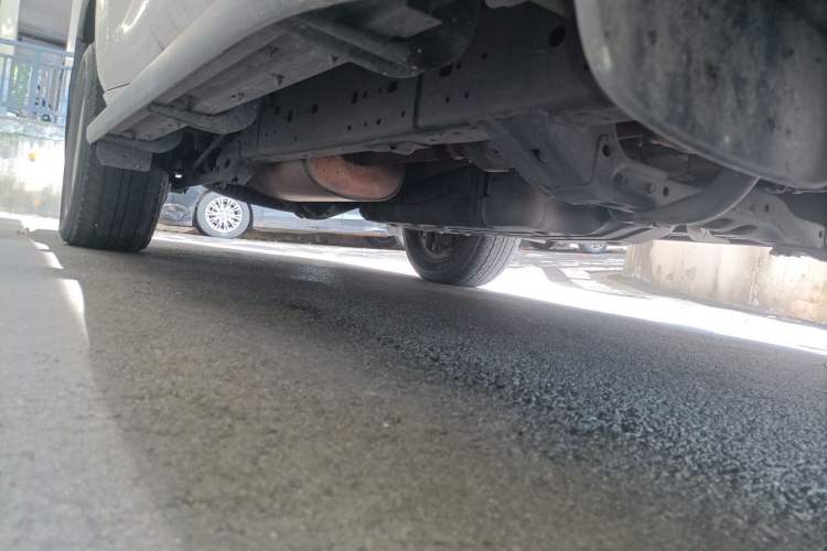 Used Toyota Prado 2012 2.7L Automatic Middle East Version Chassis Front Right