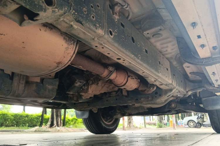 Used Toyota Prado 2012 2.7L Automatic Middle East Version Chassis Rear Right