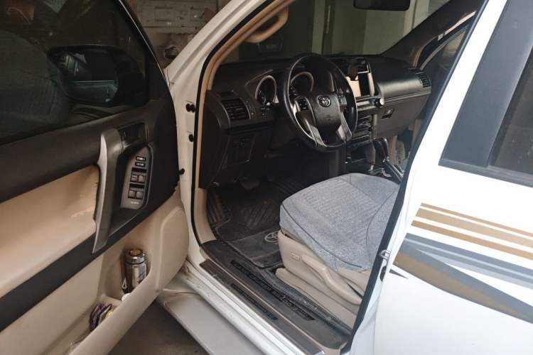 Used Toyota Prado  Driver Seat