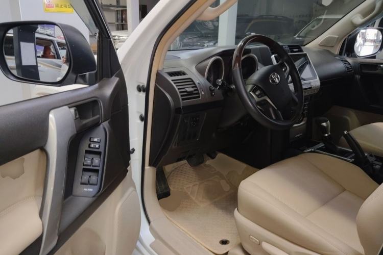 Used Toyota Prado  Driver Seat