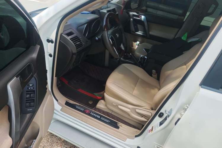 Used Toyota Prado  Driver Seat