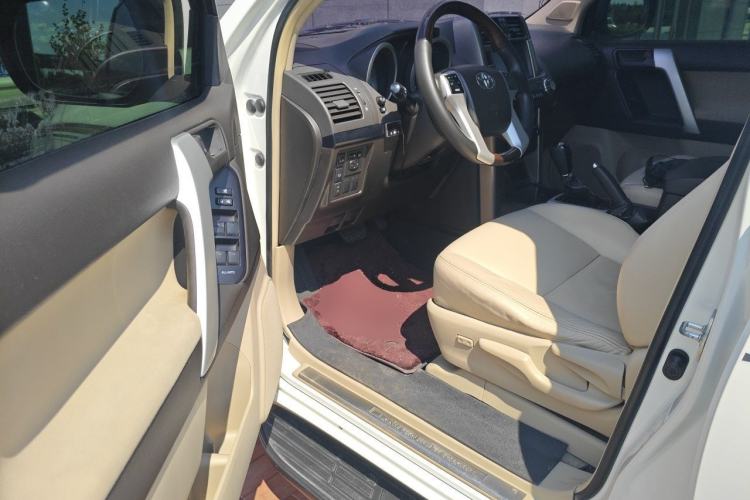Used Toyota Prado  Driver Seat