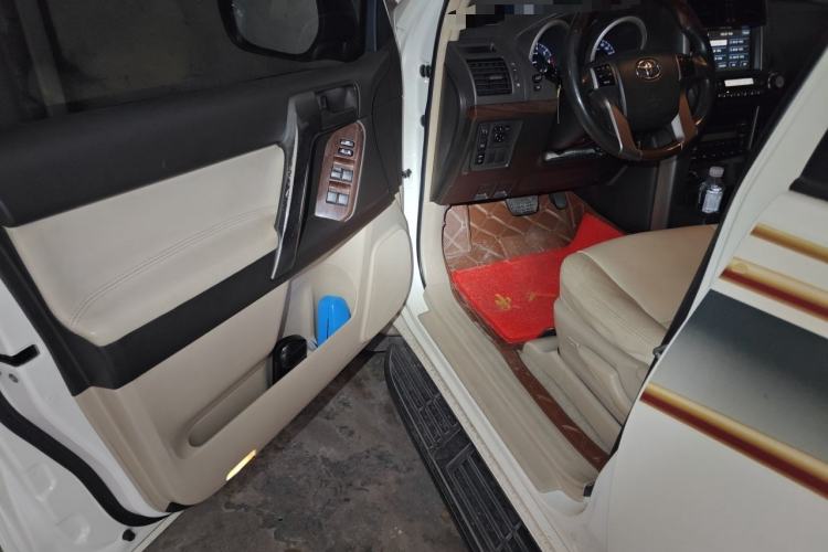 Used Toyota Prado  Driver Seat