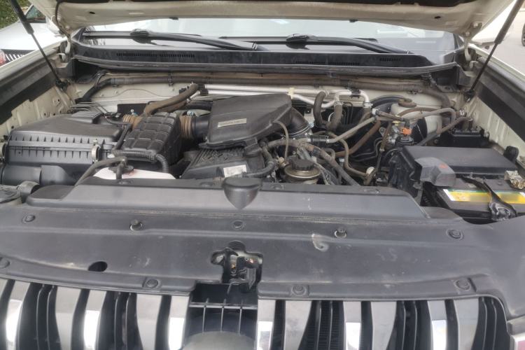 Used Toyota Prado  Engine Bay