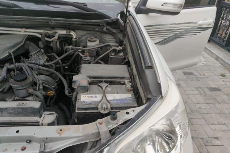 Used Toyota Prado  Engine Bay Left