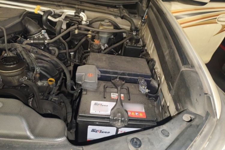 Used Toyota Prado 2012 2.7L Automatic Middle East Version Engine Bay Left