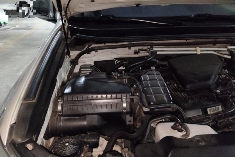 Used Toyota Prado 2012 2.7L Automatic Middle East Version Engine Bay Right