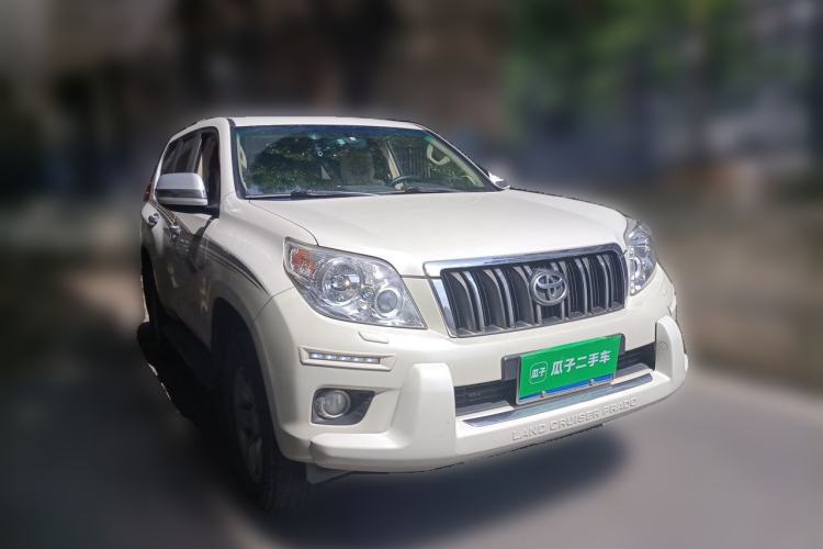 Used Toyota Prado 2012 2.7L Automatic Middle East Version Front Right 45 Deg