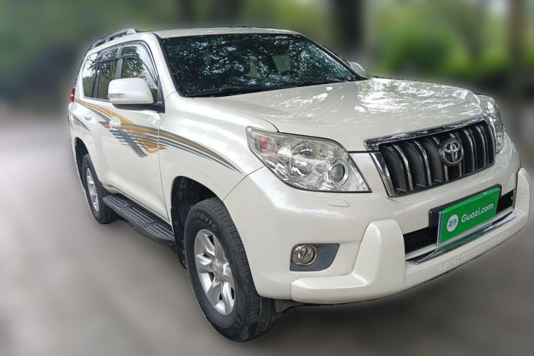 Used Toyota Prado 2012 2.7L Automatic Middle East Version Front Right 45 Deg