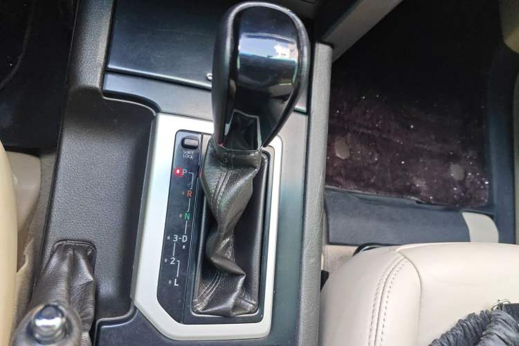 Used Toyota Prado  Gear Lever