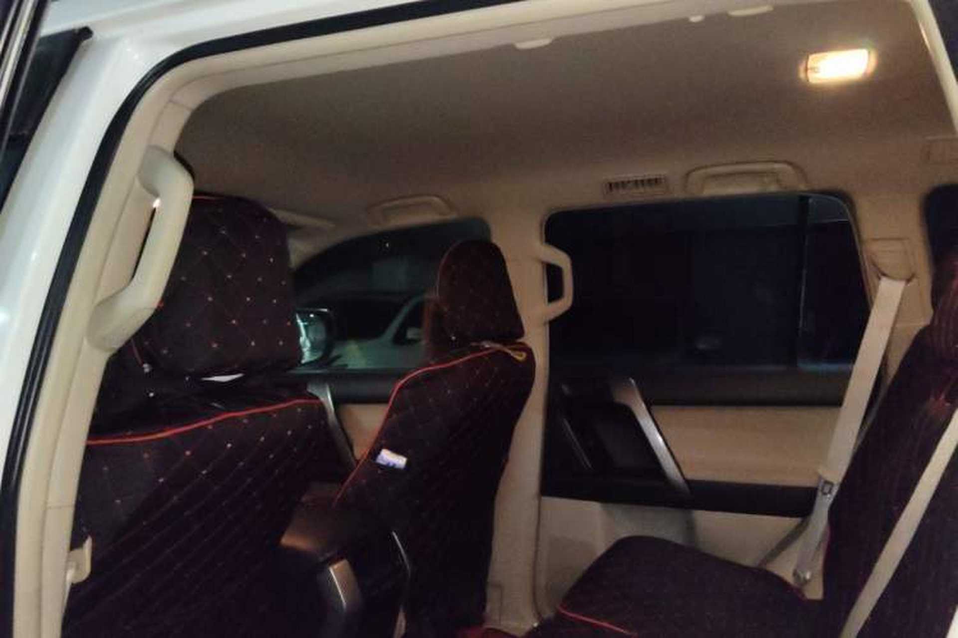 Used Toyota Prado 2012 2.7L Automatic Middle East Version Headliner