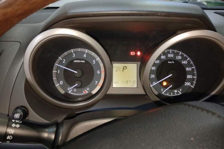 Used Toyota Prado  Instrument Cluster