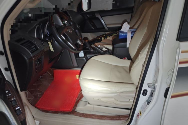 Used Toyota Prado  Left Front Seat