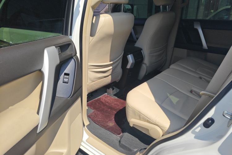 Used Toyota Prado  Left Rear Seat