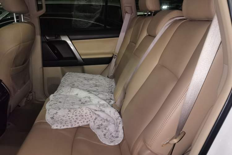 Used Toyota Prado  Left Rear Seat