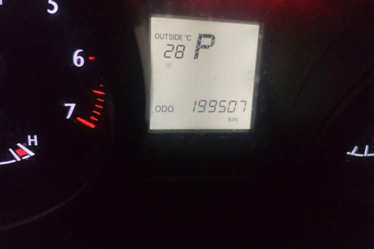 Used Toyota Prado 2012 2.7L Automatic Middle East Version Odometer Close Up