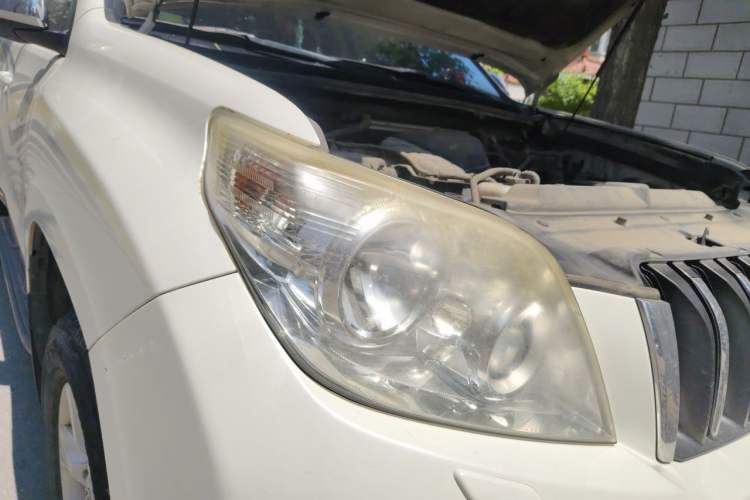 Used Toyota Prado  Right Front Headlight