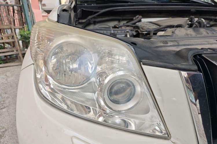 Used Toyota Prado  Right Front Headlight