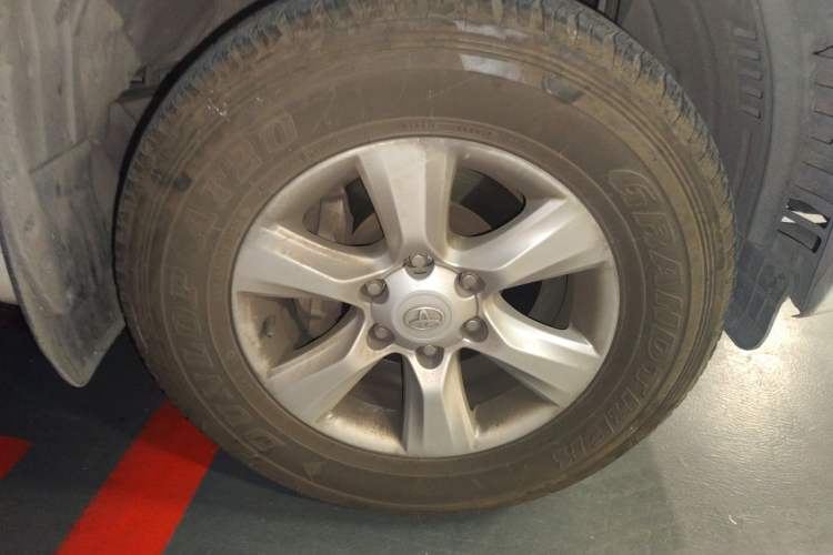 Used Toyota Prado 2012 2.7L Automatic Middle East Version Right Front Wheel Hub
