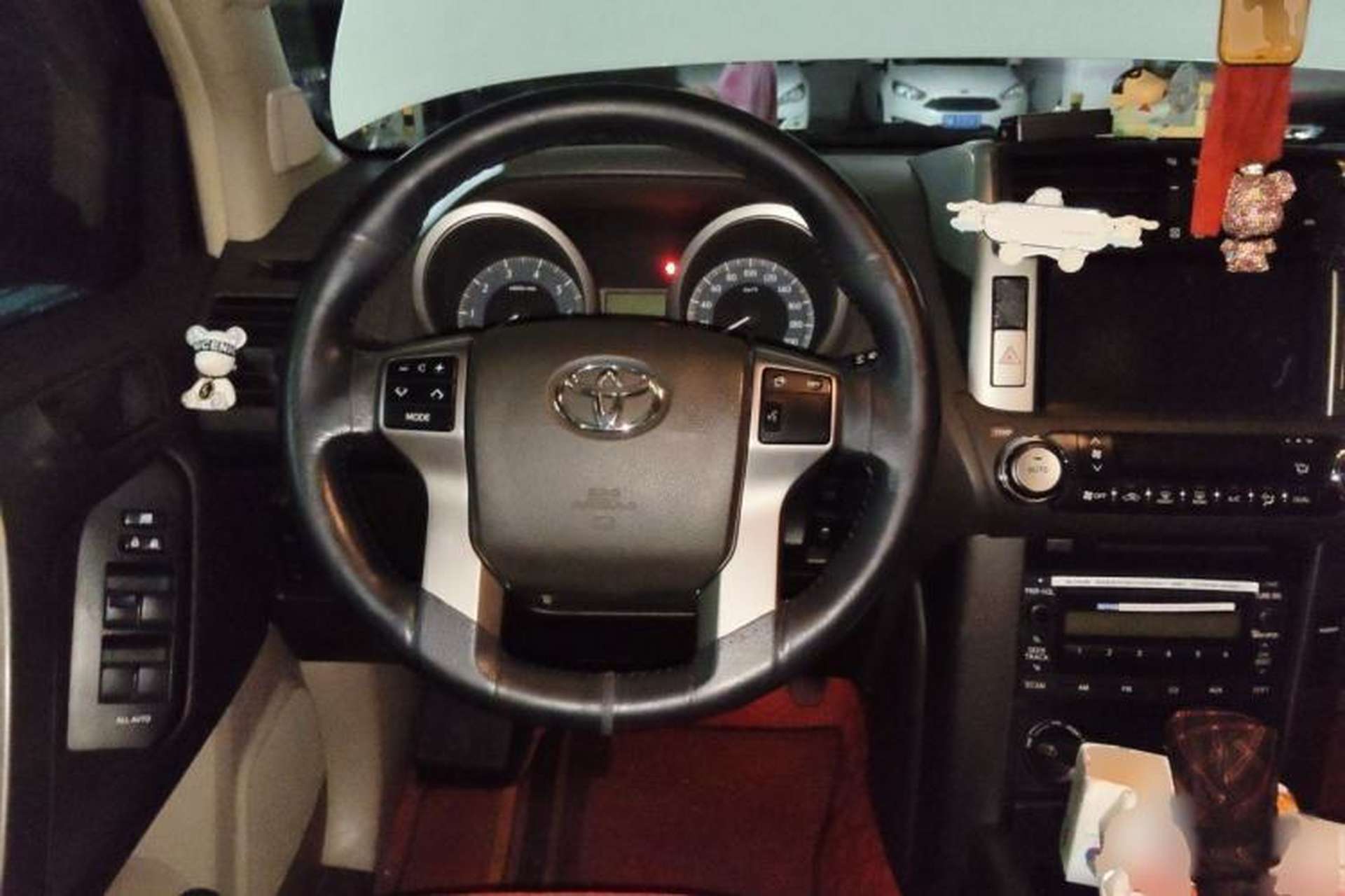 Used Toyota Prado 2012 2.7L Automatic Middle East Version Steering Wheel