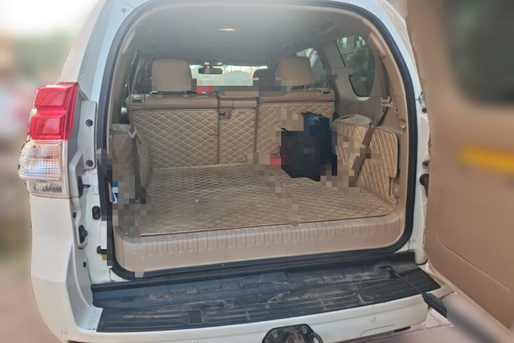 Used Toyota Prado  Trunk