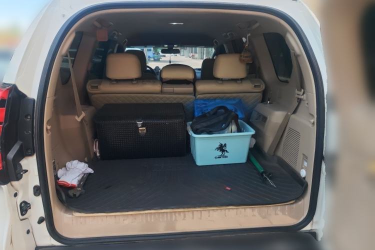 Used Toyota Prado  Trunk