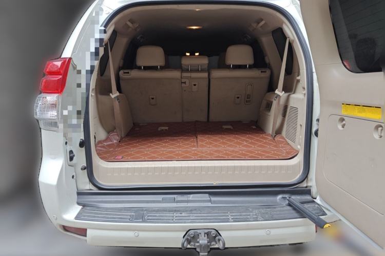 Used Toyota Prado  Trunk