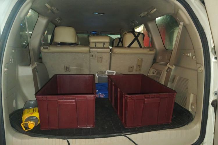 Used Toyota Prado 2012 2.7L Automatic Middle East Version Trunk
