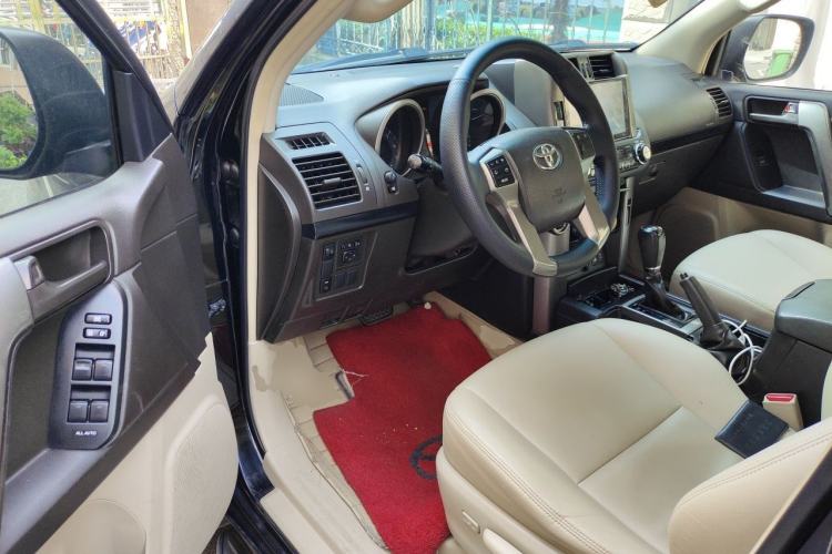 Used Toyota Prado  Driver Seat