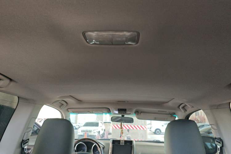 Used Toyota Prado  Headliner