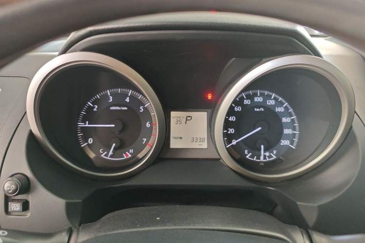 Used Toyota Prado  Instrument Cluster