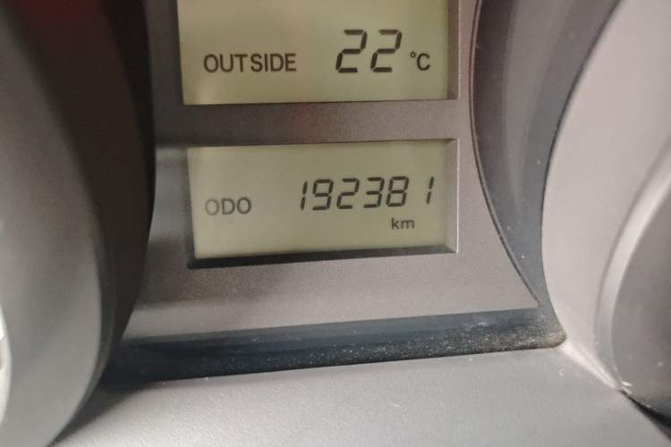 Used Toyota Prado 2013 2.7L Manual Parallel Import Odometer Close Up