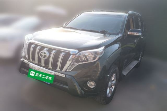 Used Toyota Prado 2013 Toyota Prado 2.7L automatic, no sunroof, seven seats