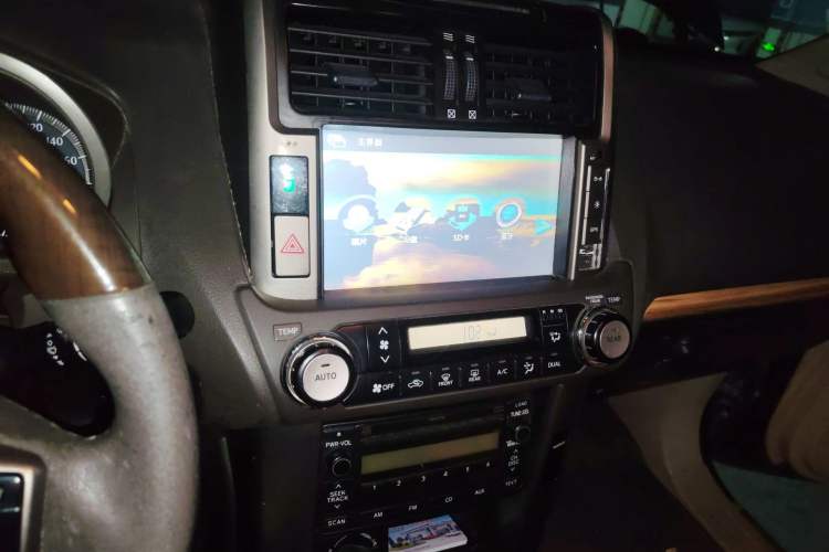 Used Toyota Prado 2013 2.7L Automatic Parallel Import Audio And AC Panel