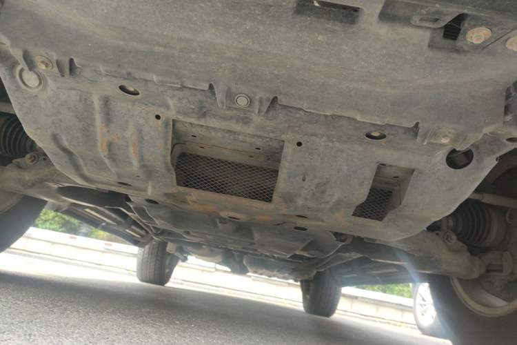 Used Toyota Prado 2013 2.7L Automatic Parallel Import Chassis Front