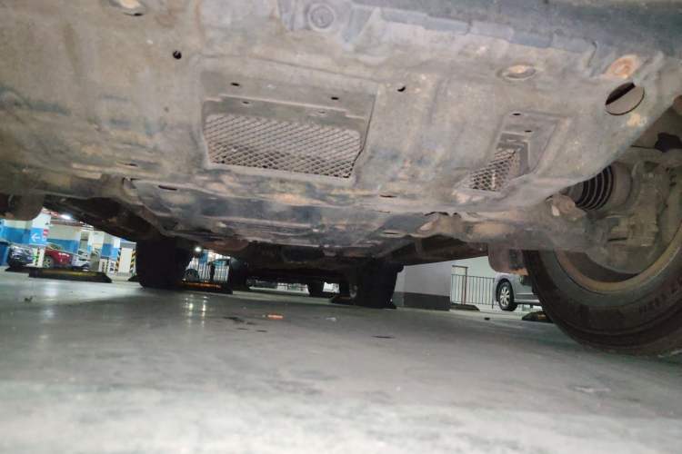 Used Toyota Prado 2013 2.7L Automatic Parallel Import Chassis Front