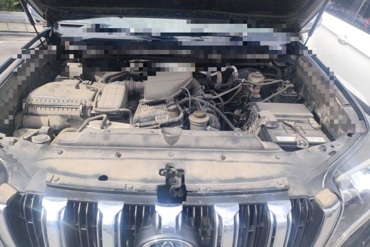 Used Toyota Prado 2013 2.7L Automatic Parallel Import Engine Bay