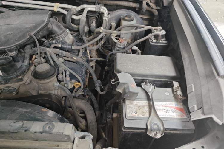 Used Toyota Prado  Engine Bay Left