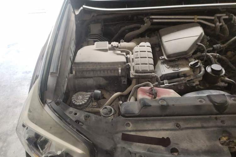 Used Toyota Prado 2013 2.7L Automatic Middle East Version Engine Bay Right