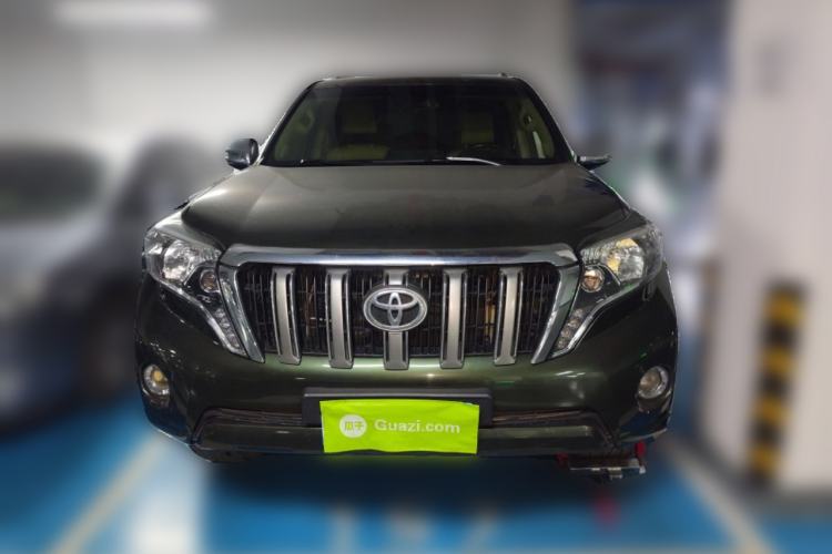 Used Toyota Prado 2013 2.7L Automatic Low-Power Version Middle East Edition Front