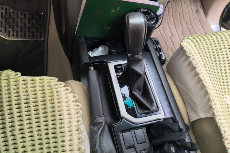 Used Toyota Prado  Gear Lever